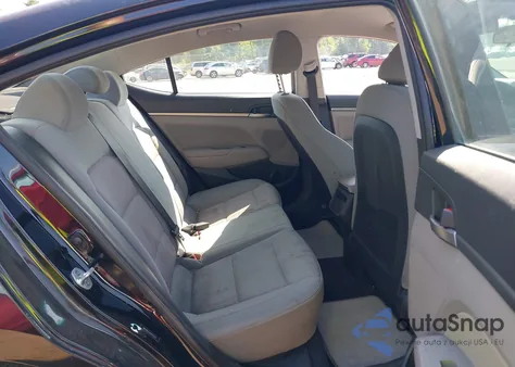 2017 Hyundai Elantra Se z USA, uszkodzony, nr VIN 5NPD84LF6HH052104